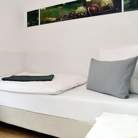 Am Alten Park 3*