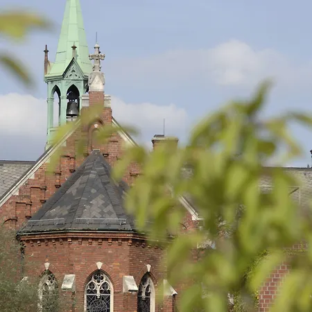 Отель Am Alten Park 3*