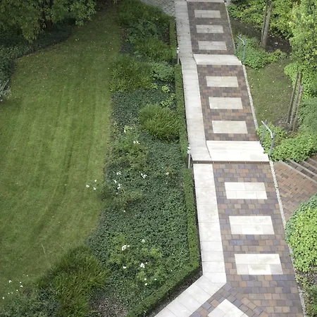 Отель Am Alten Park 3*