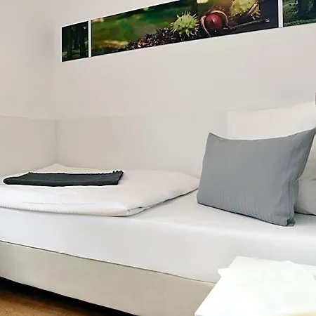 Am Alten Park Отель 3*