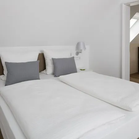 Готель Am Alten Park 3*