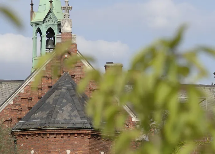 Hotel Am Alten Park 3*